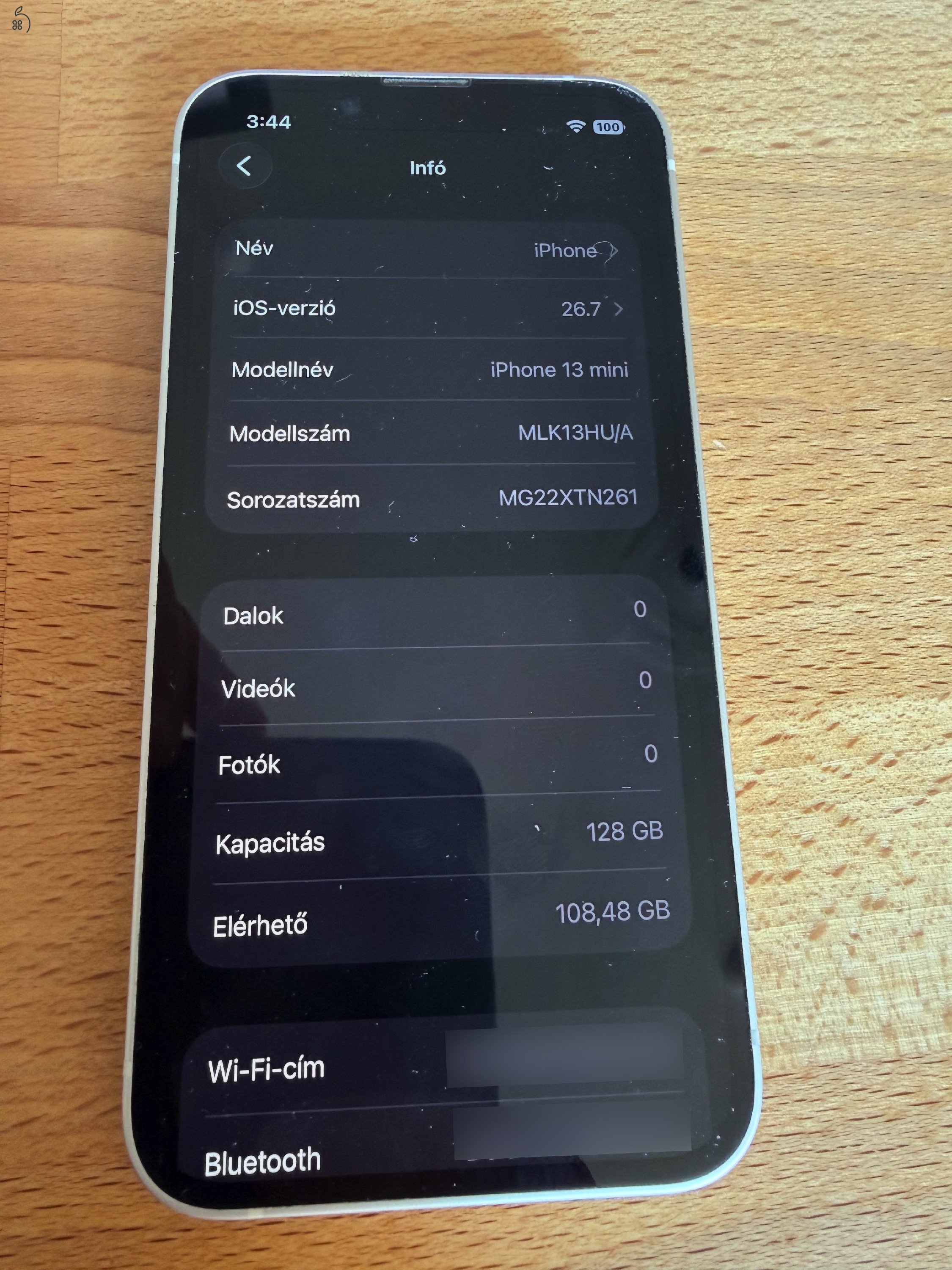 Apple iPhone 13 mini 128 GB Starlight – független, dobozos + 7 tok