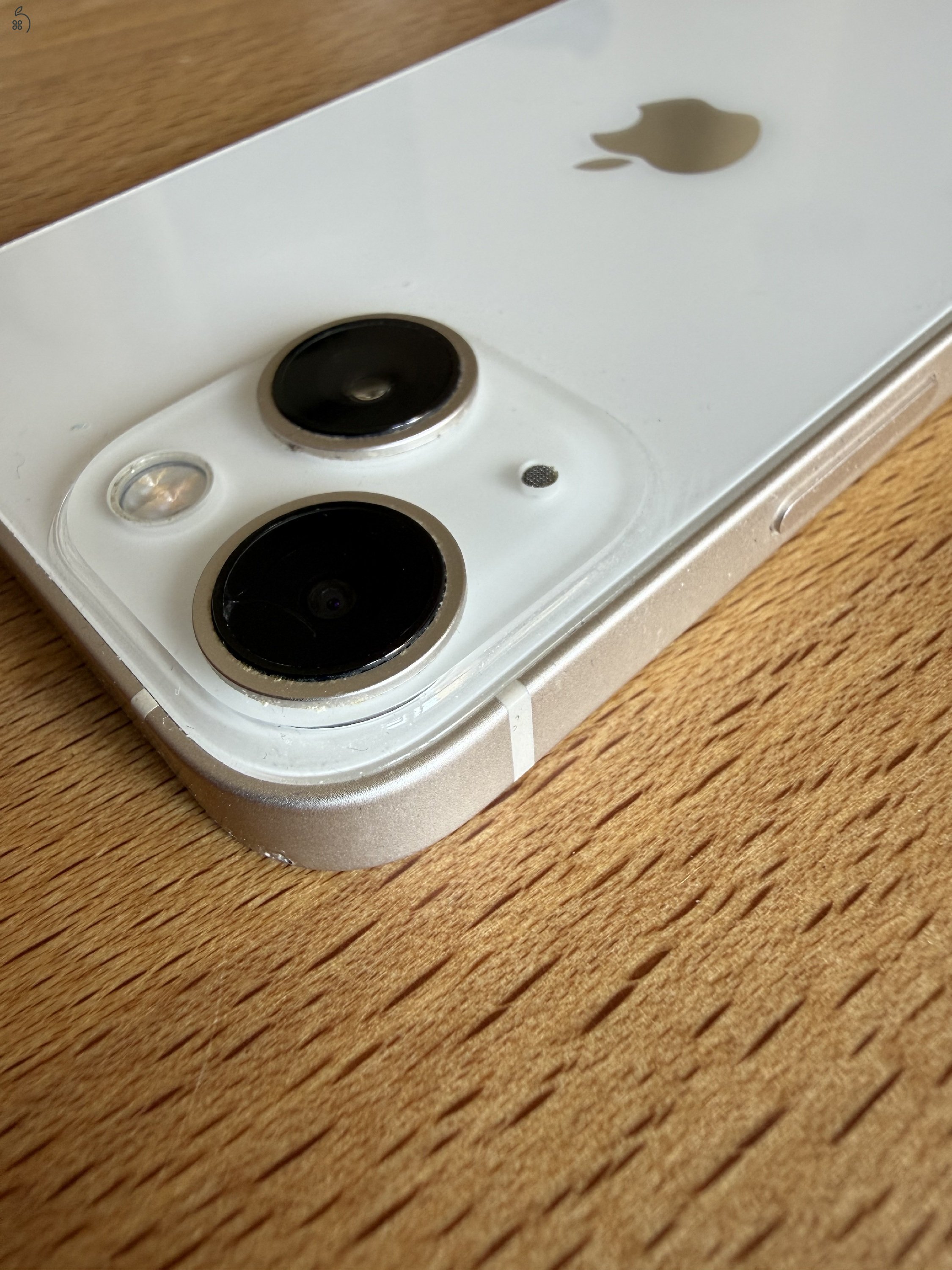 Apple iPhone 13 mini 128 GB Starlight – független, dobozos + 7 tok