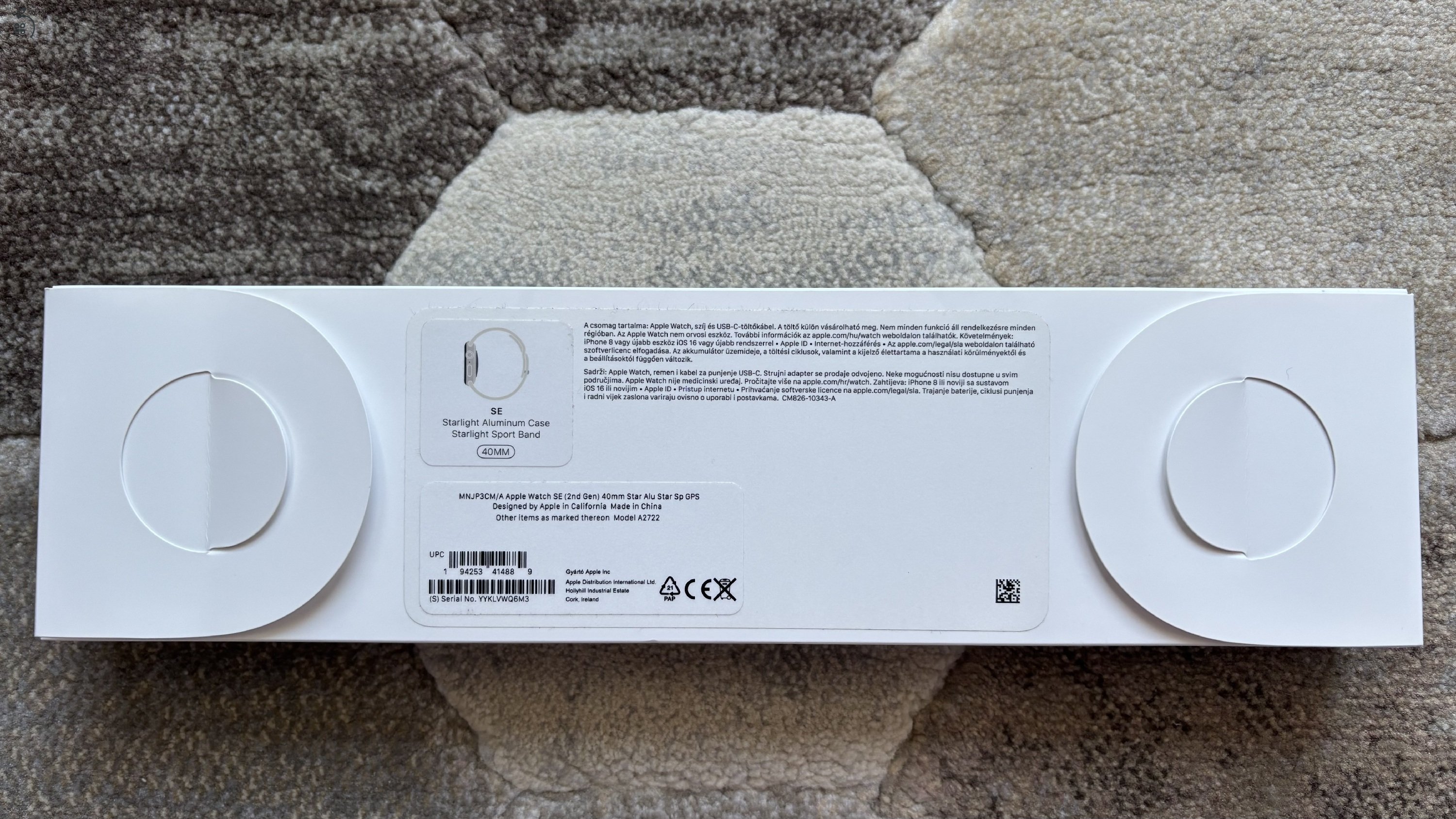 Apple Watch SE 2nd Gen 40mm Starlight alu case GPS - 81%