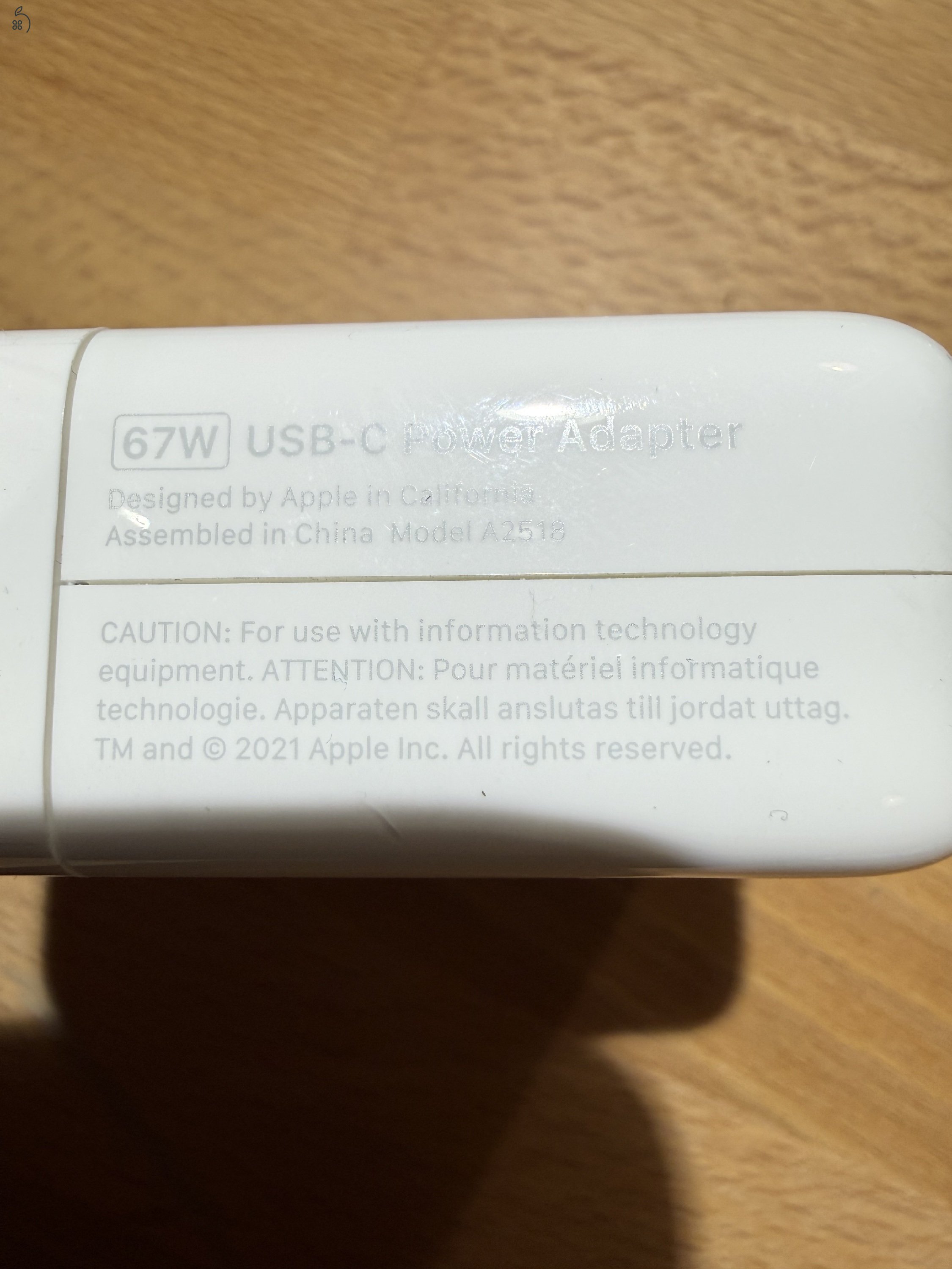 Eredeti Apple 67W USB-C töltő A2518 + USB-C kábel – MacBook