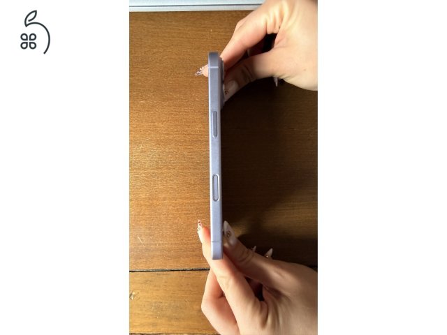Hibátlan iphone 17. Eladó