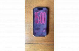 Hibátlan iphone 17. Eladó
