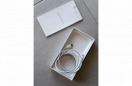 Arany Iphone 14 PRO 256 GB - ajándék tokokkal