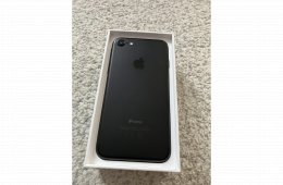 Apple iPhone 7, Fekete, 32GB, 100% akkumulátor 