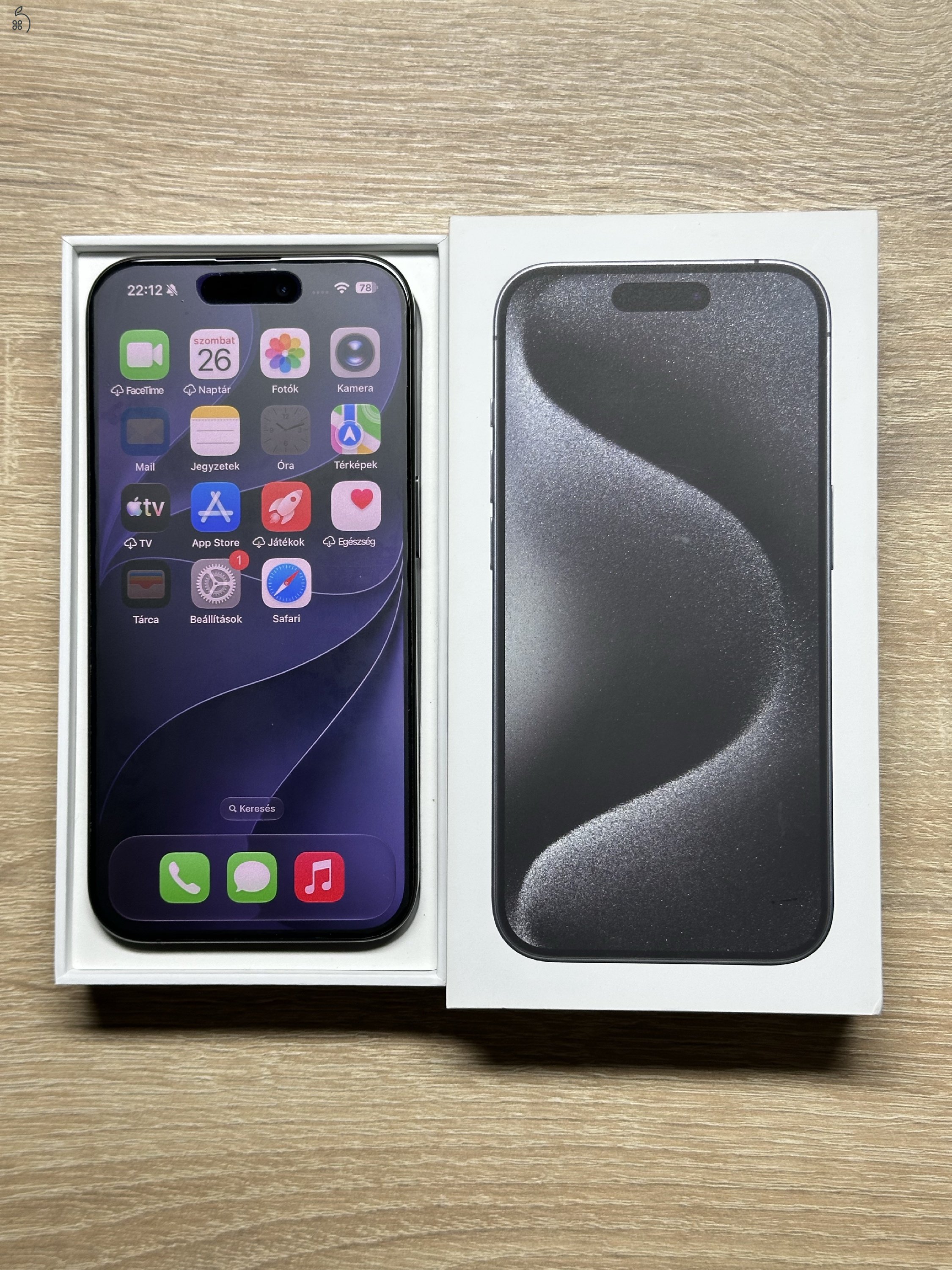 iPhone 15 Pro 128GB Független Karcmentes