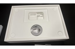 MacBook Air M2