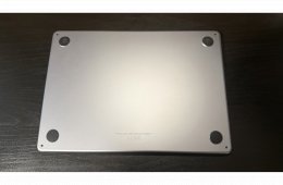 MacBook Air M2