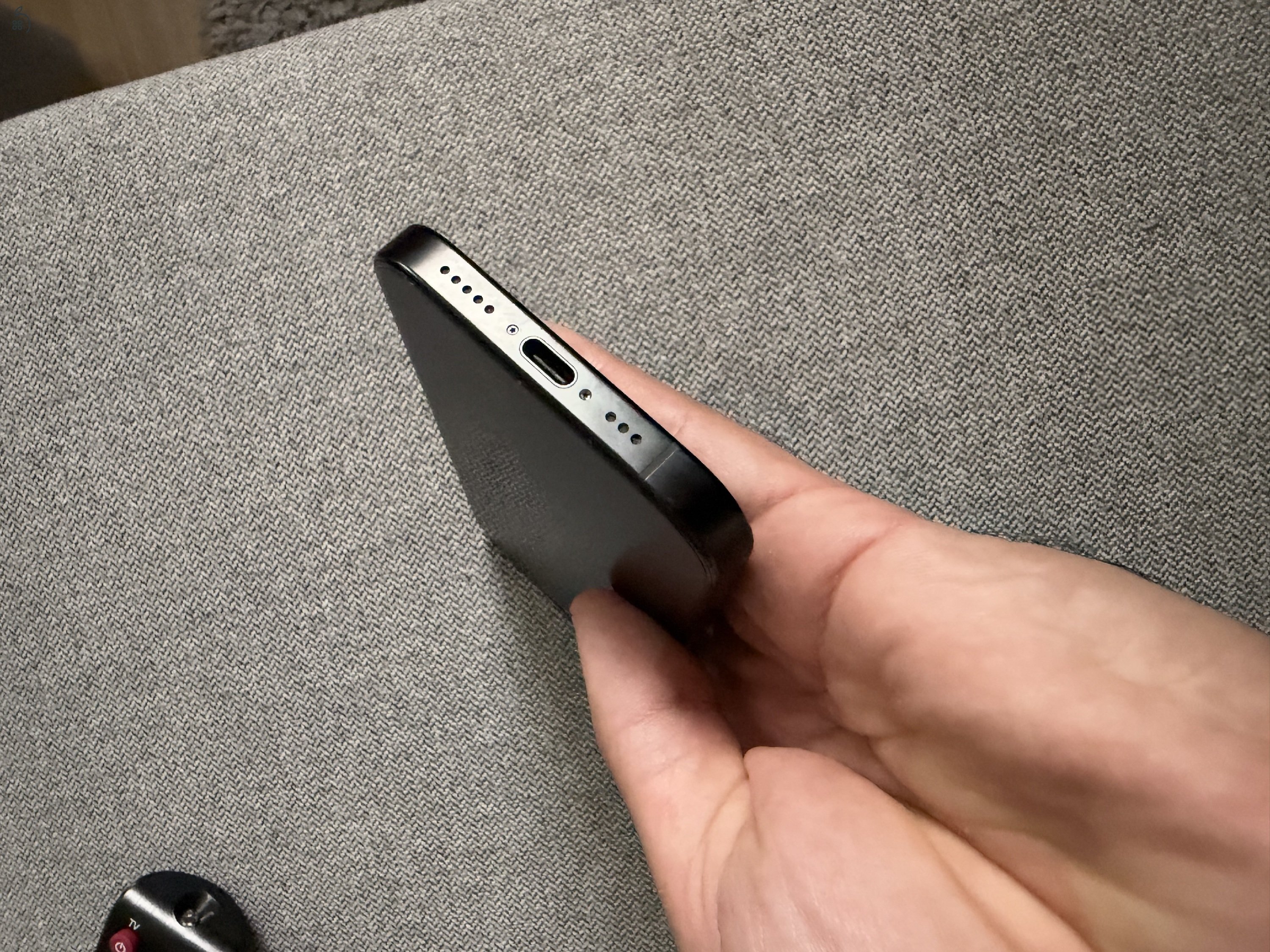 iPhone 16 Pro (128GB) eladó