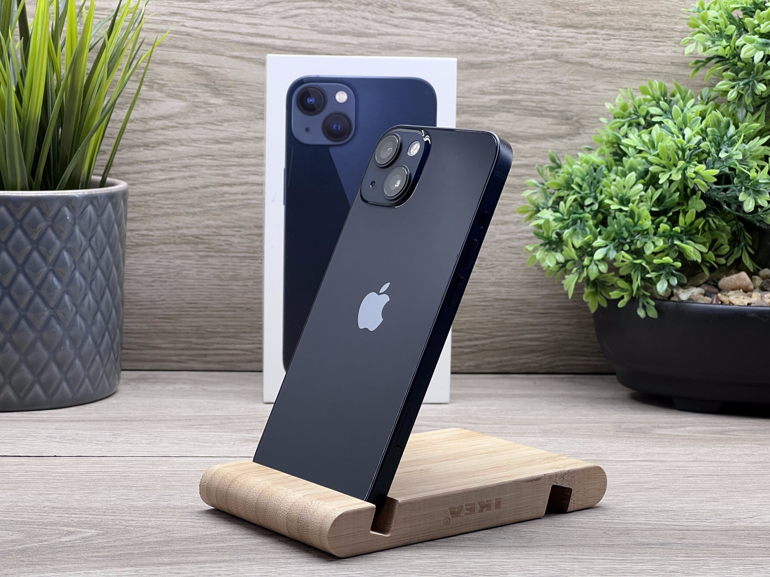 Hibátlan iPhone 13 Midnight 128GB 2 ÉV Garanciával Számlával Aksi 100%