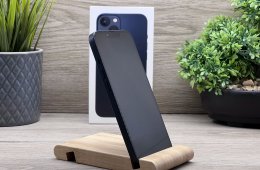 Hibátlan iPhone 13 Midnight 128GB 2 ÉV Garanciával Számlával Aksi 100%