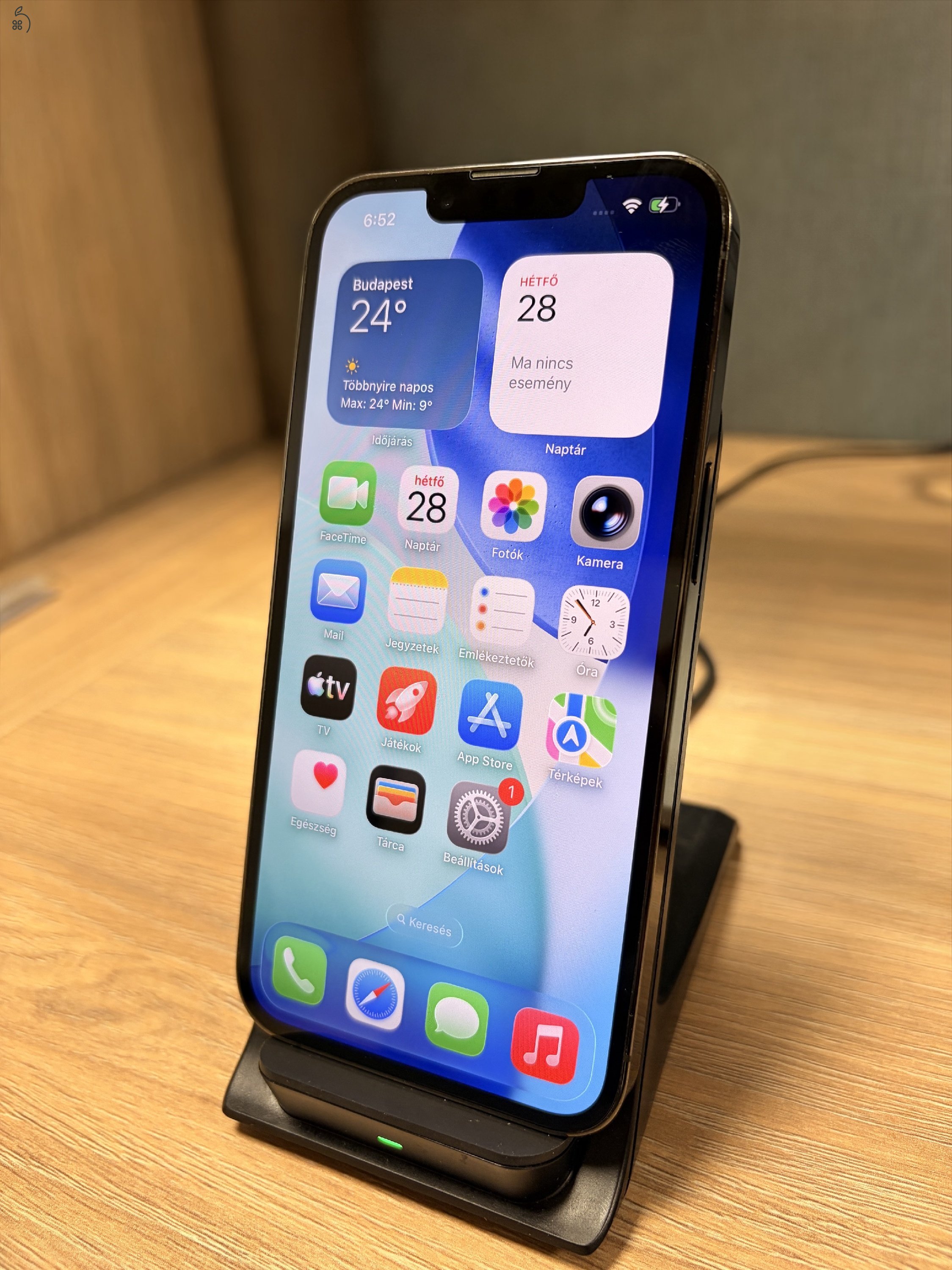 iPhone 13 Pro 256GB Graphite - Gyári dobozában, szép állapotban (78% akku)