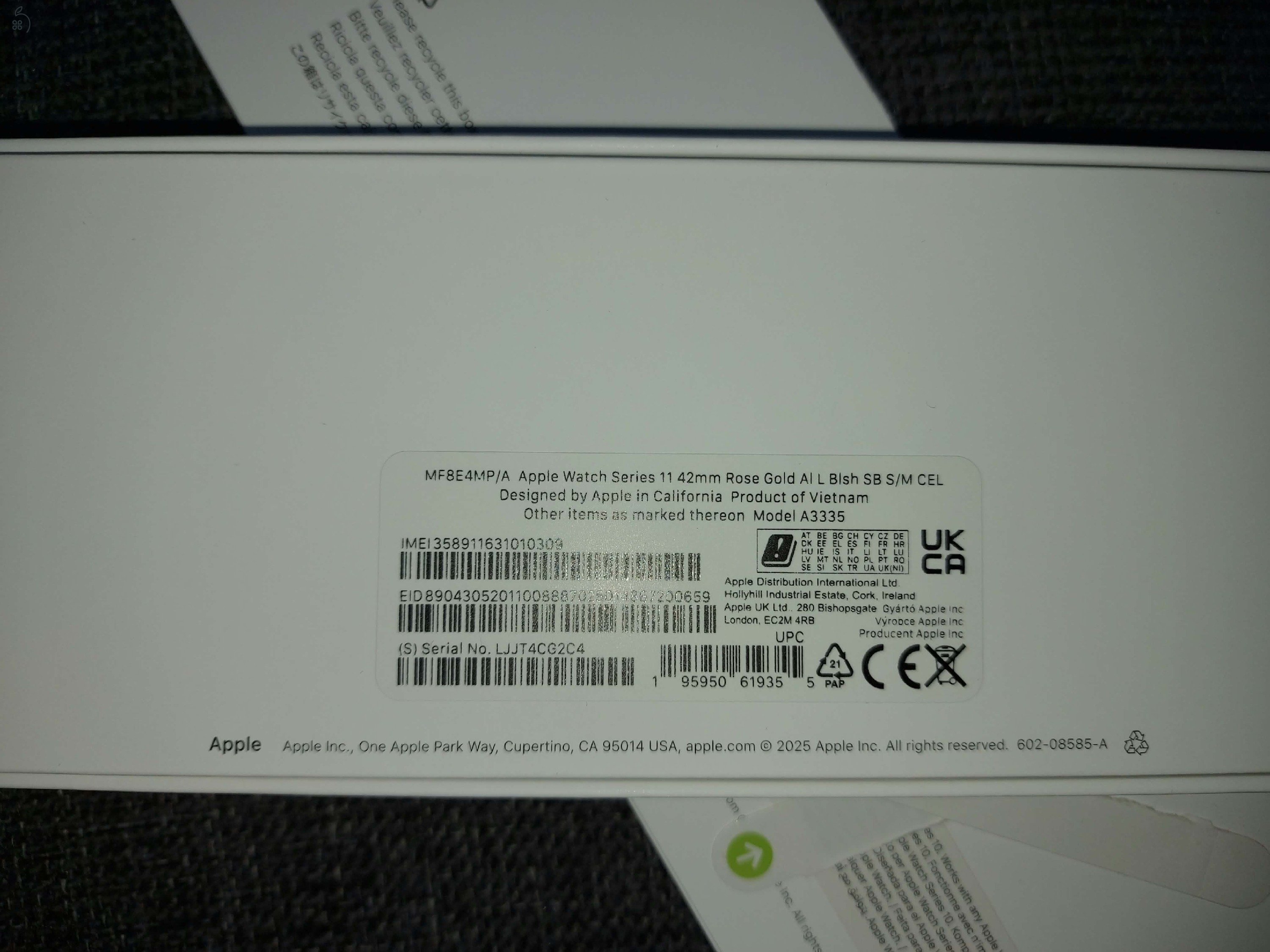 Apple Watch Series 11 - GPS + Cellular - Aluminium Rose Gold 42mm - 1 év garanciával