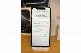 iPhone 11 Független 64GB 100% akku (Kijelző szépséghiba)