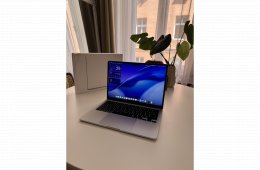  Apple MacBook Air 13” M3 (16 GB RAM, 512 GB SSD), Silver