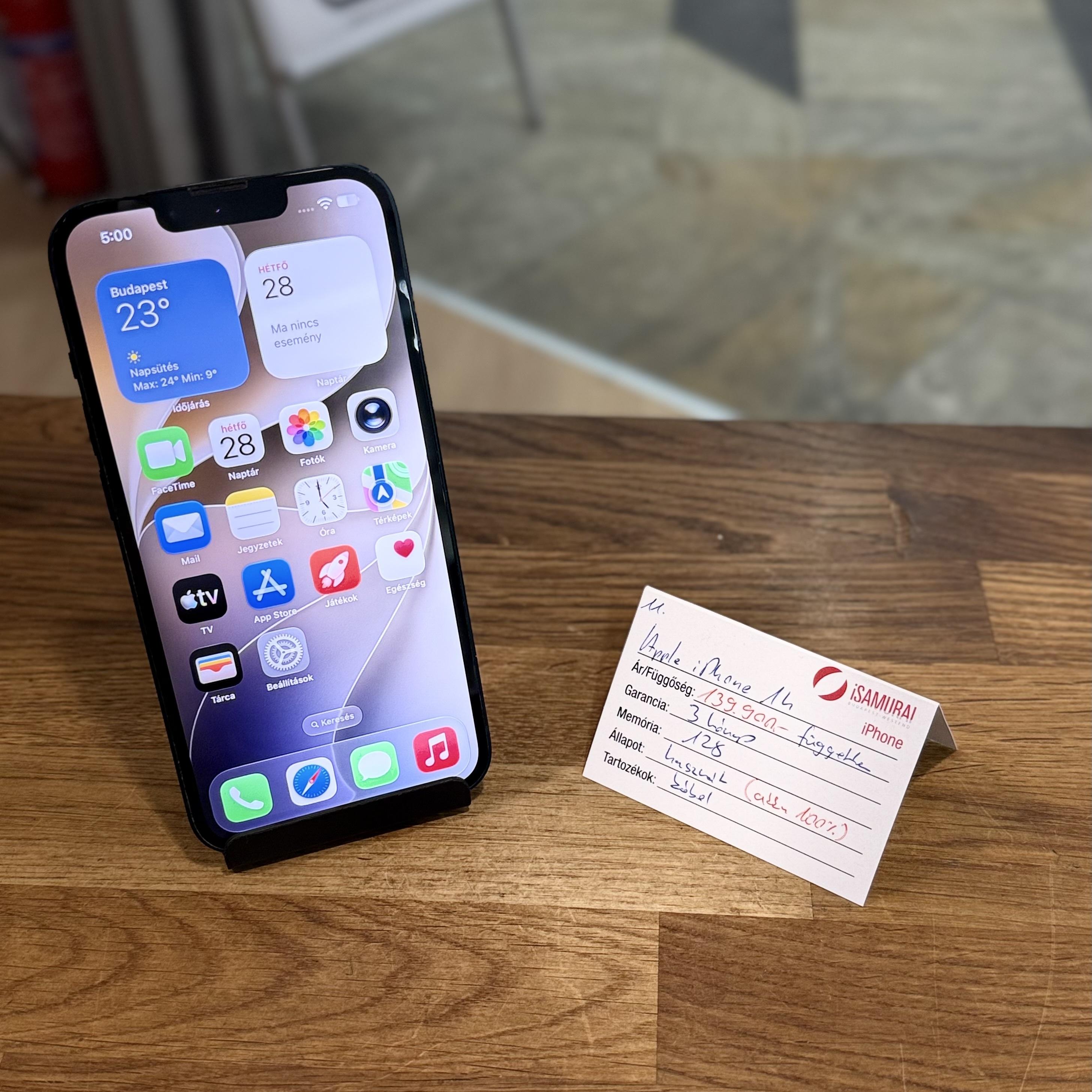 Apple iPhone 14 - 128GB  - fekete - 100%akku (11.)