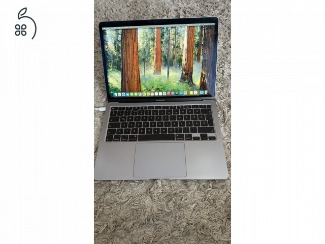 Eladó MacBook Air 13” – 2020, asztroszürke (i5 Intel Core)