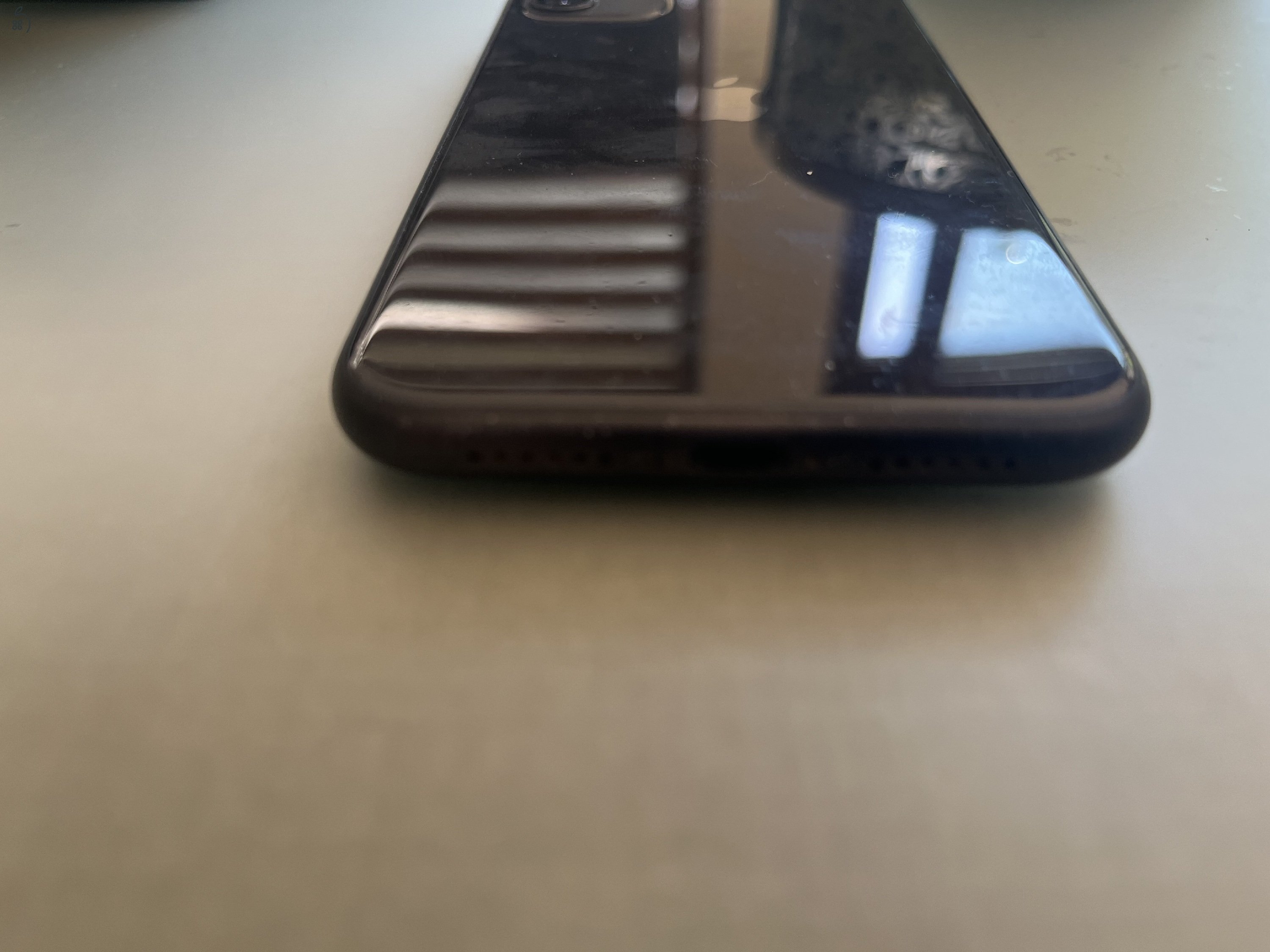 Iphon11 kiváló állapotban