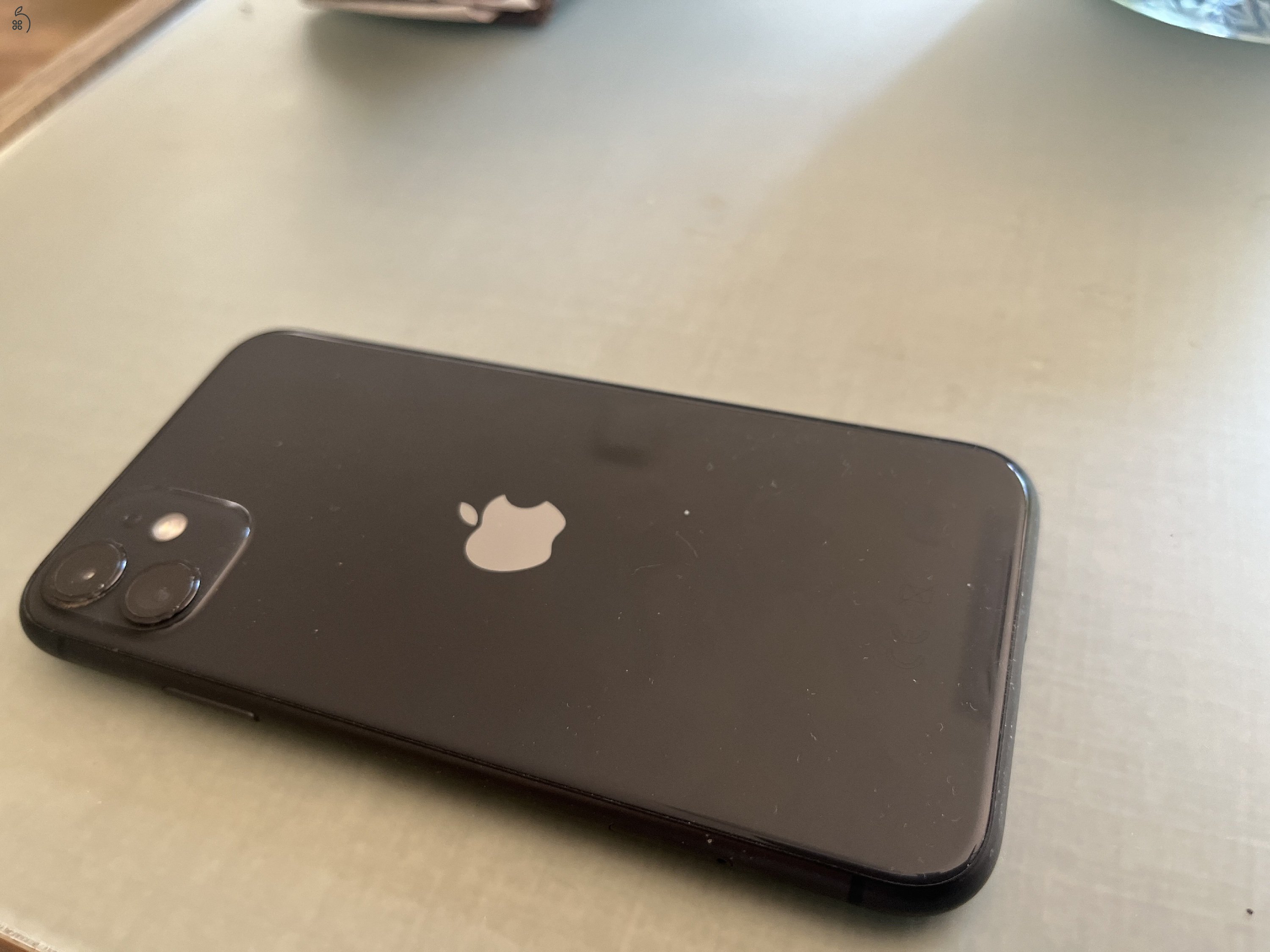 Iphon11 kiváló állapotban