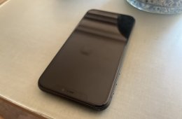 Iphon11 kiváló állapotban