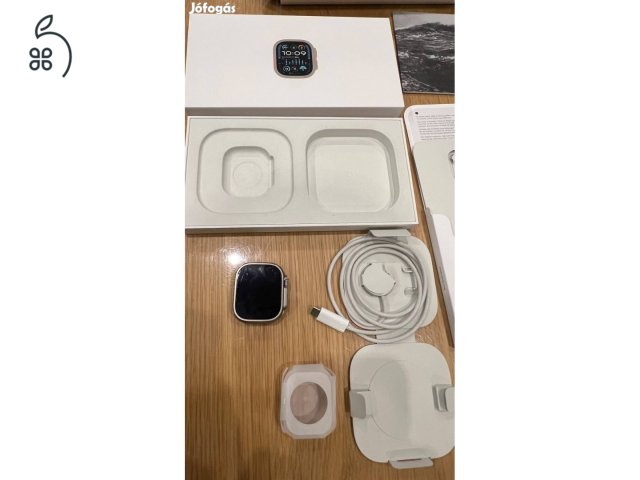 ELADÓ 1 db Apple Watch Ultra 2 49mm-es titán ház e-sim-es, óceán kék szíjjal
