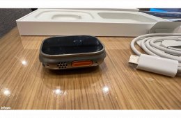 ELADÓ 1 db Apple Watch Ultra 2 49mm-es titán ház e-sim-es, óceán kék szíjjal