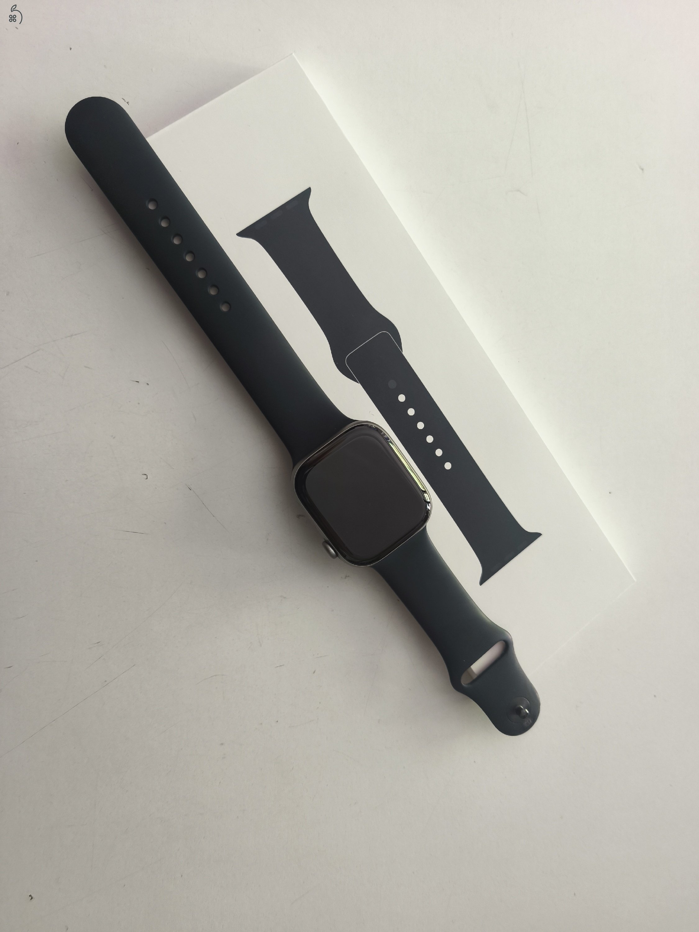 Apple Watch Series 11 46mm karcmentes, 100% aksi, 2028.05.-ig Apple gar ALZA 2 ajándék új gyári szíj