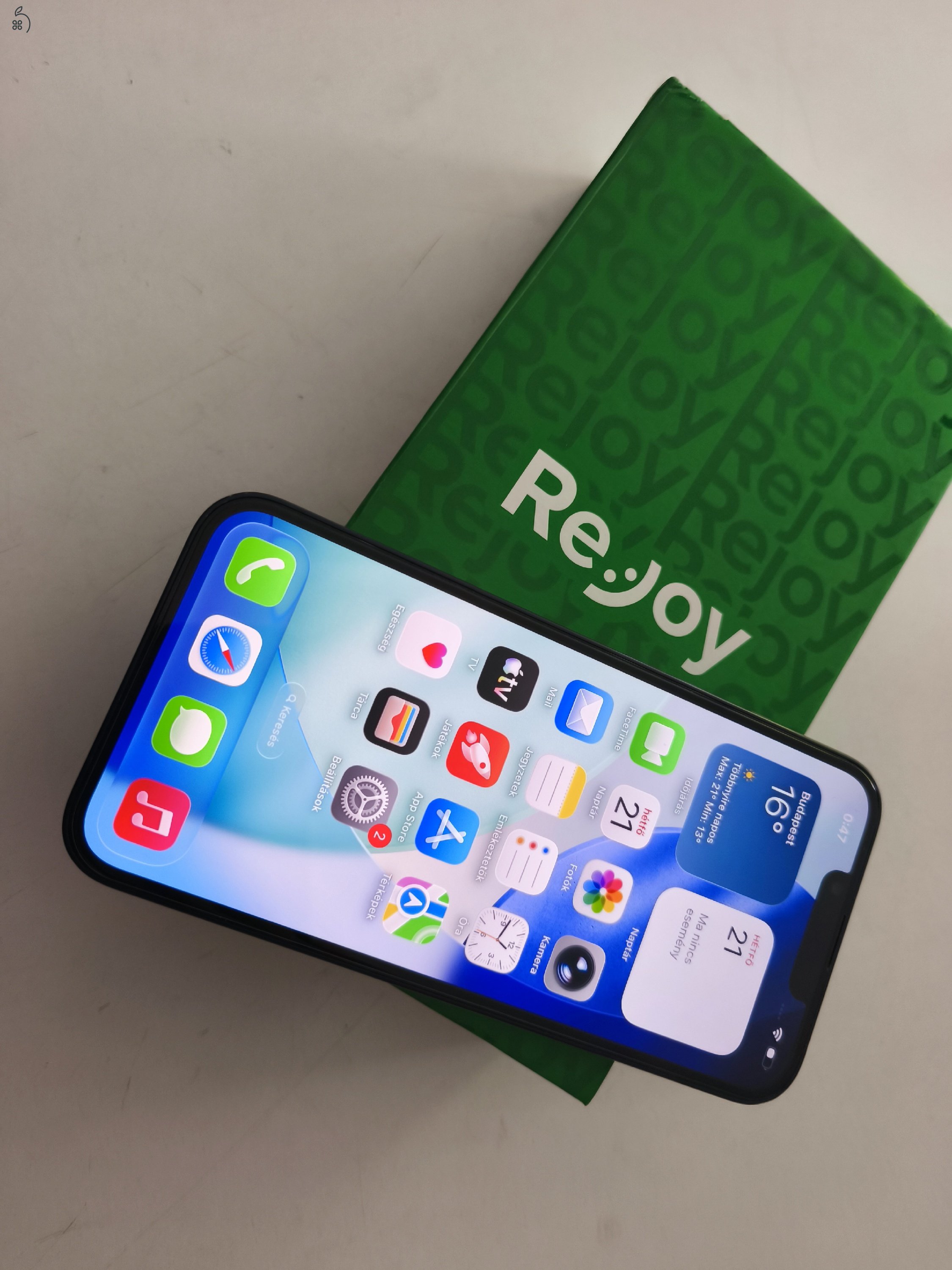 Apple iPhone 13 100% aksi, hibátlan, független, 1 év garanciával