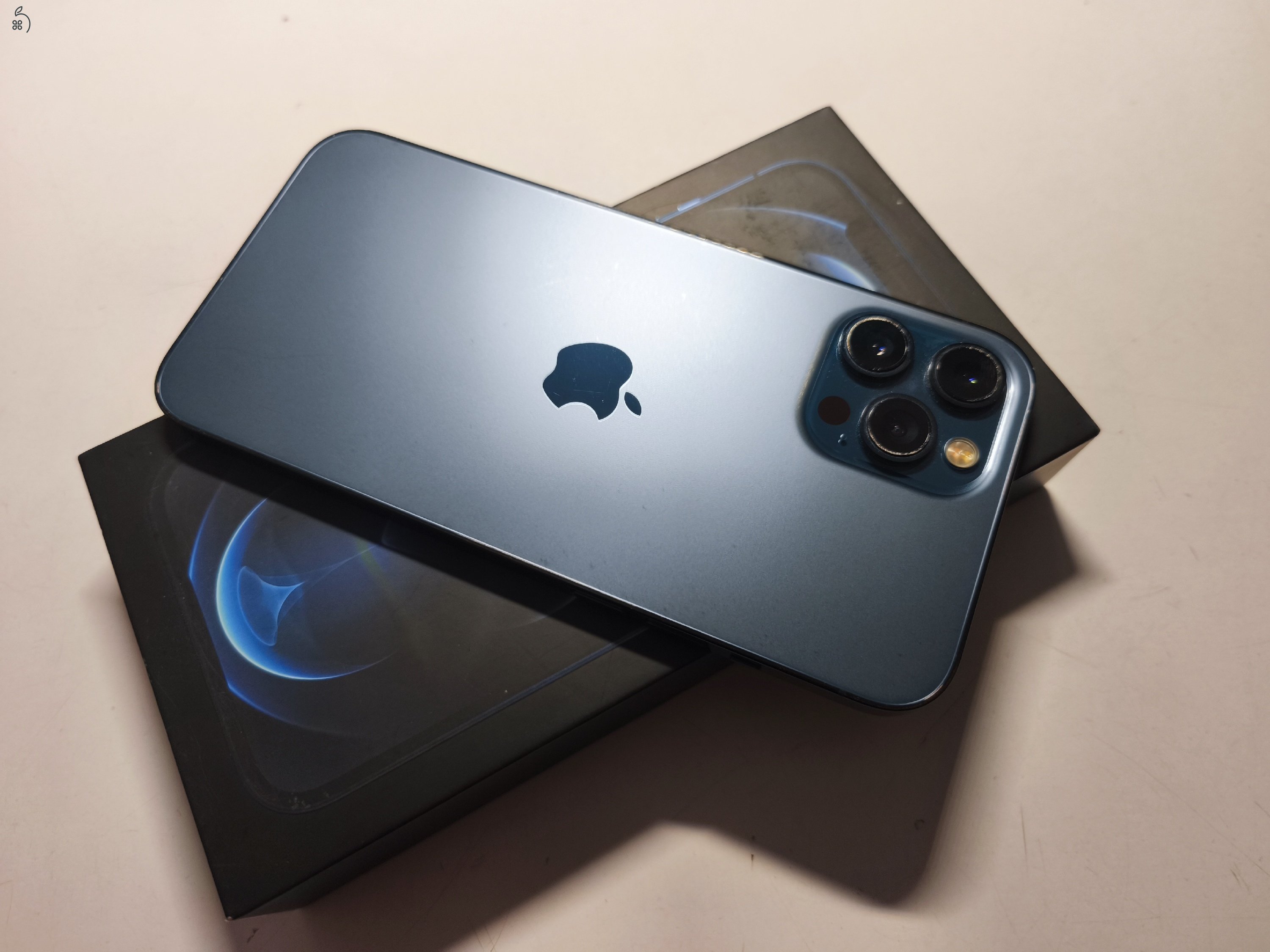 Apple iPhone 12 Pro Max 128gb független, hibátlan, minden gyári 