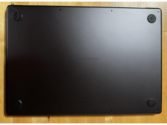 MacBook Pro 16