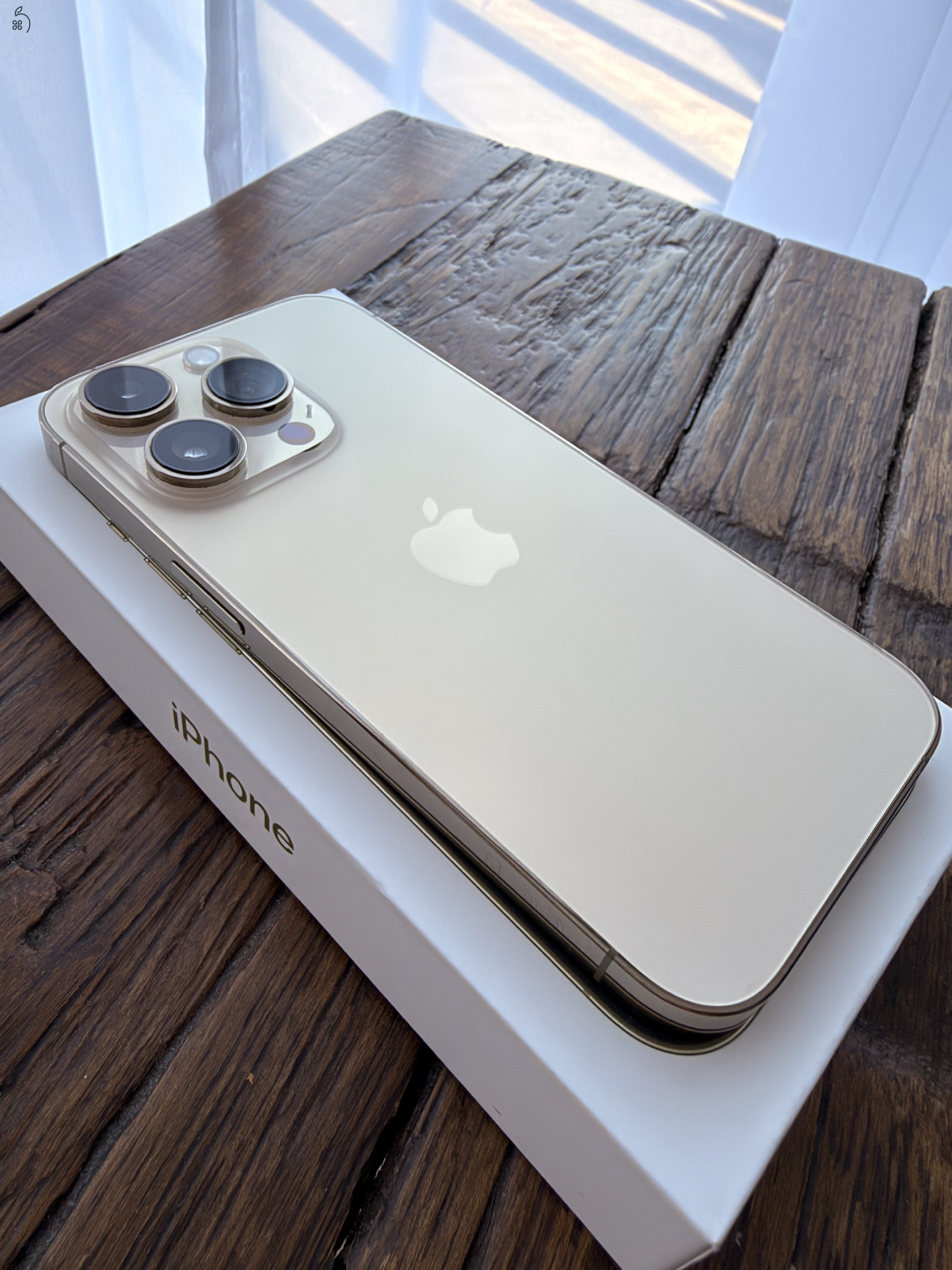 Eladó Iphone 14 pro gold 128gb