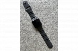 Apple Watch Nike Series 6 GPS 40mm fekete