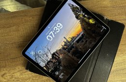 iPad Air M1 WiFi Cellular -  64GB starlight