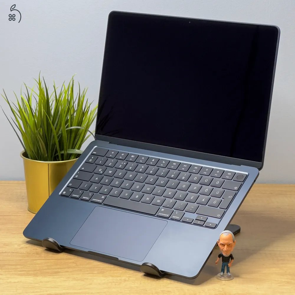 MacSzerez.com - 2022 MacBook Air 13