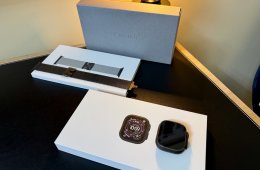 Apple Watch Ultra 3 49 mm eredeti milánói szíjjal