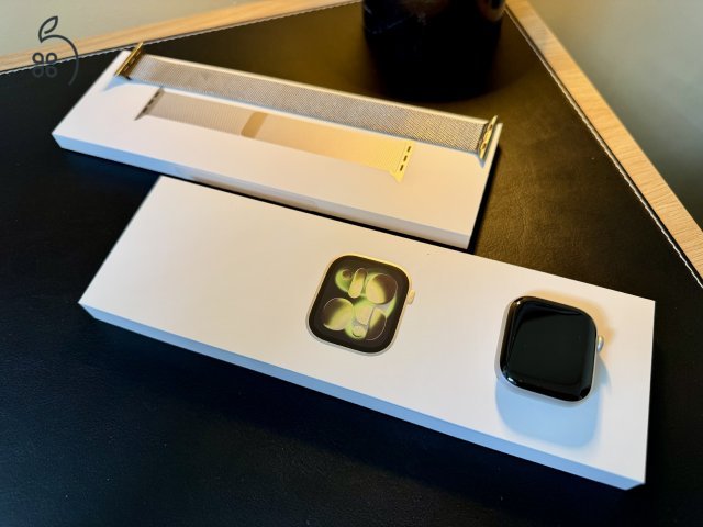 Apple Watch Series 11 GPS + Cellular, 42 mm-es ezüstszínű alumíniumtok, natúr milánói szíj