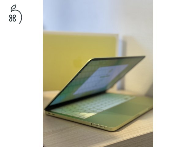 MacBook Neo Citrus 256Gb