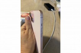 iPhone 15 128 GB – rózsaszín, dobozzal, sérült hátlappal – 120 000 Ft