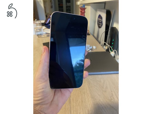 iPhone 15 128 GB – rózsaszín, dobozzal, sérült hátlappal – 120 000 Ft