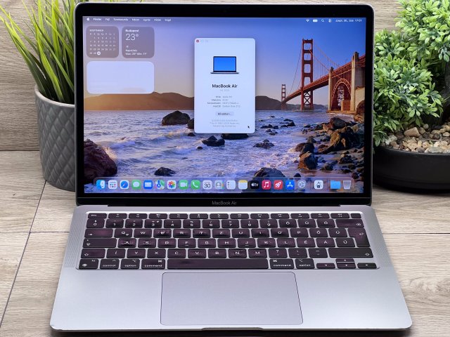 MacBook Air 2020 M1 13” 256GB 2 ÉV Garanciával 100%