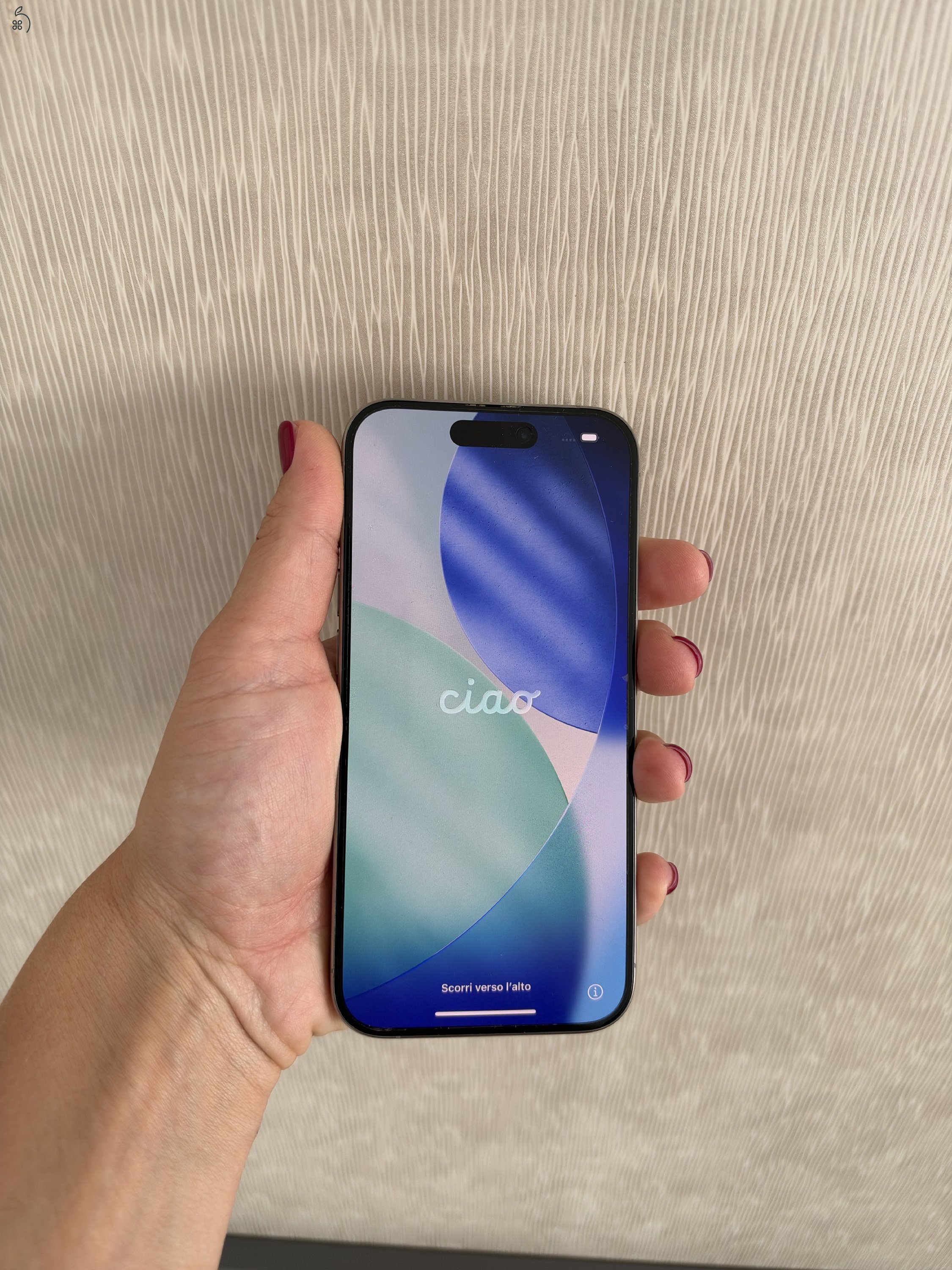 Hibátlan, karc és  sérülésmentes iPhone 15 Pro  eladó