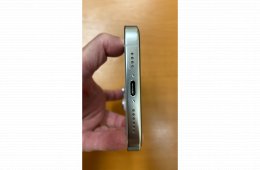 Apple iPhone 16 Pro Max 256 GB White Titanium 93% akku