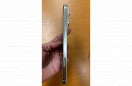 Apple iPhone 16 Pro Max 256 GB White Titanium 93% akku