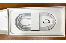Apple iPhone 16 Pro Max 256 GB White Titanium 93% akku