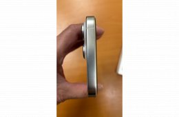 Apple iPhone 16 Pro Max 256 GB White Titanium 93% akku
