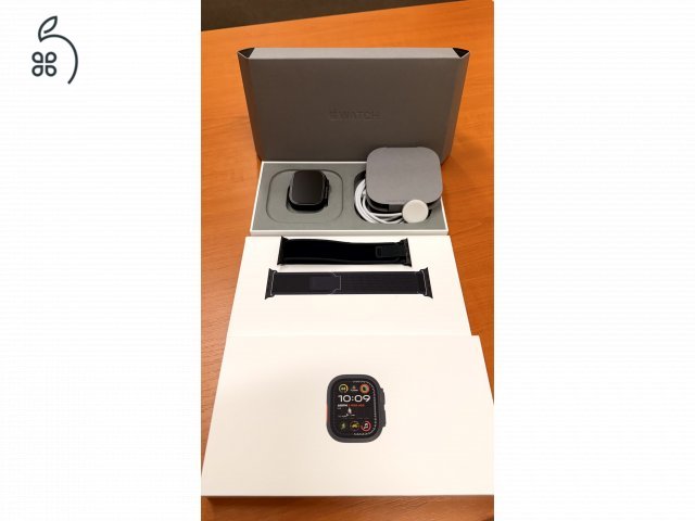 Apple Watch Ultra 2 Black 49mm – 100% akku – karcmentes – gyári Black Trail Loop