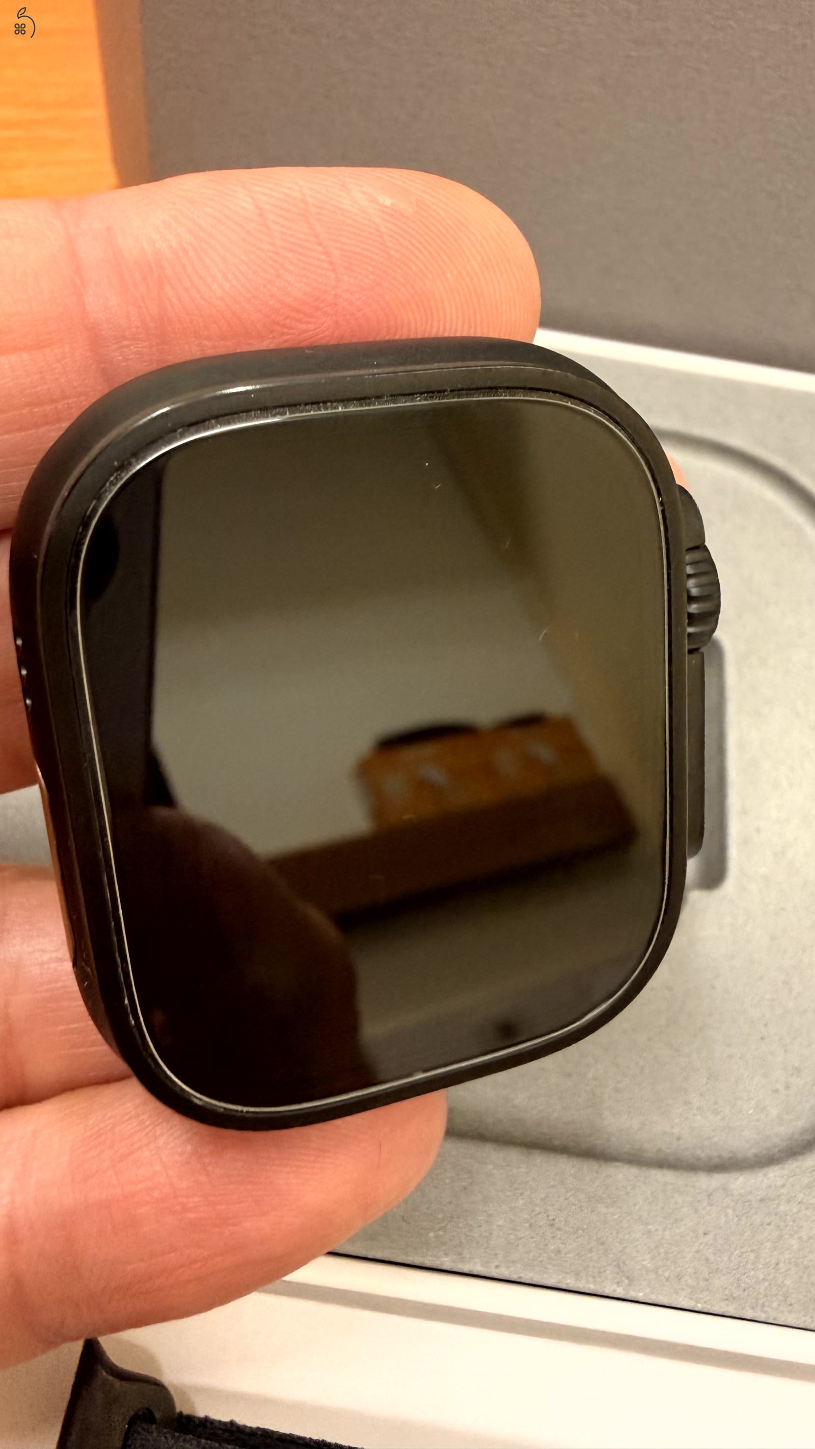 Apple Watch Ultra 2 Black 49mm – 100% akku – karcmentes – gyári Black Trail Loop