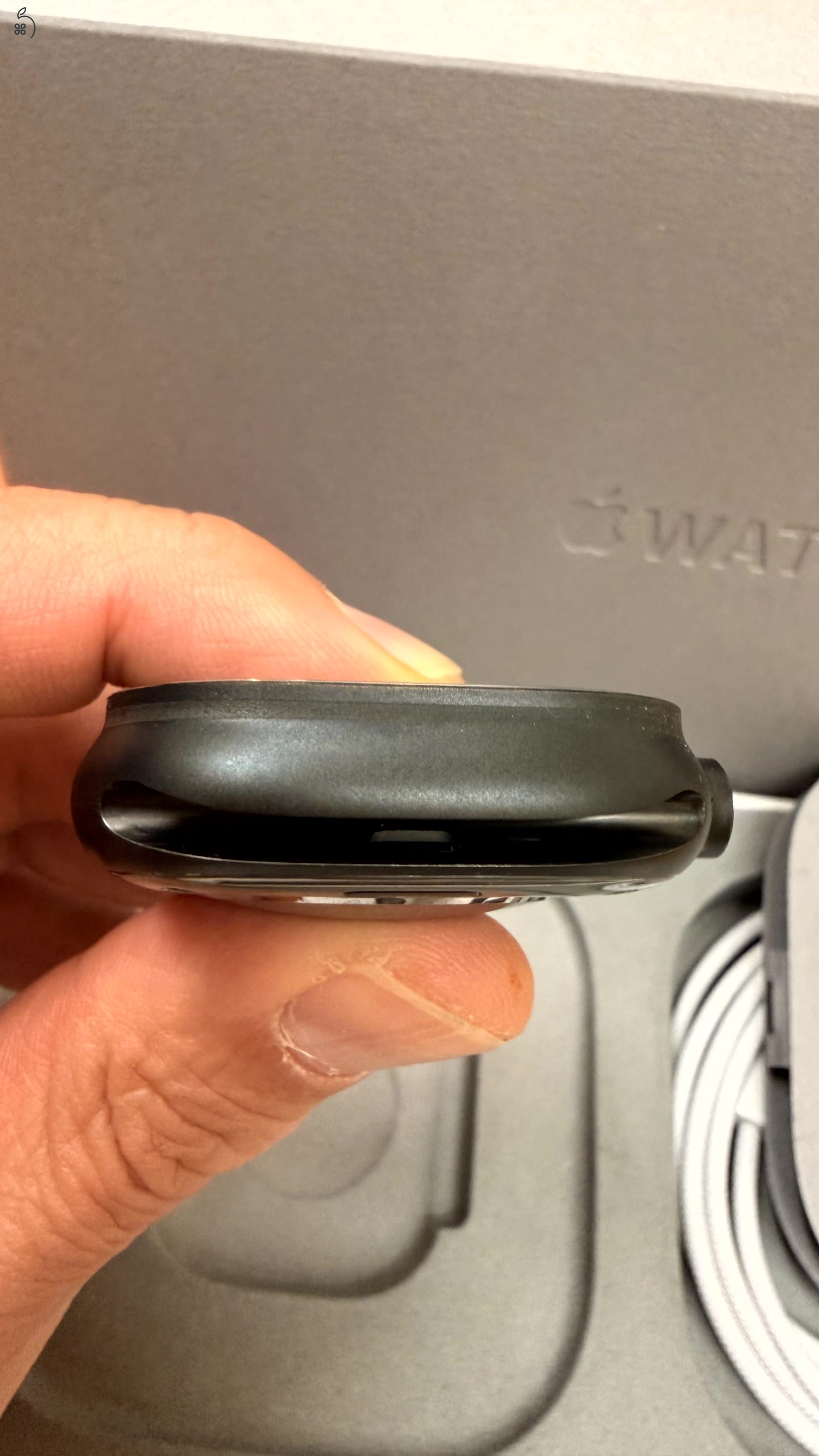 Apple Watch Ultra 2 Black 49mm – 100% akku – karcmentes – gyári Black Trail Loop