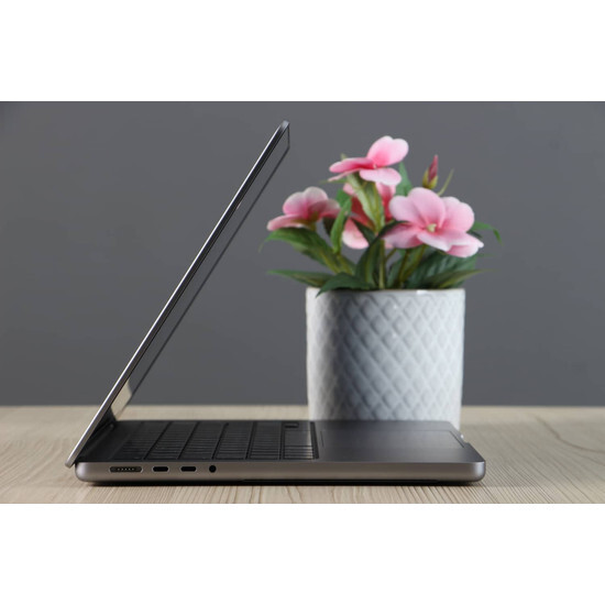 Használt Apple Macbook Pro 14