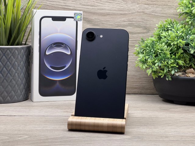 iPhone 16e Black 128GB 2 ÉV Garanciával 91%