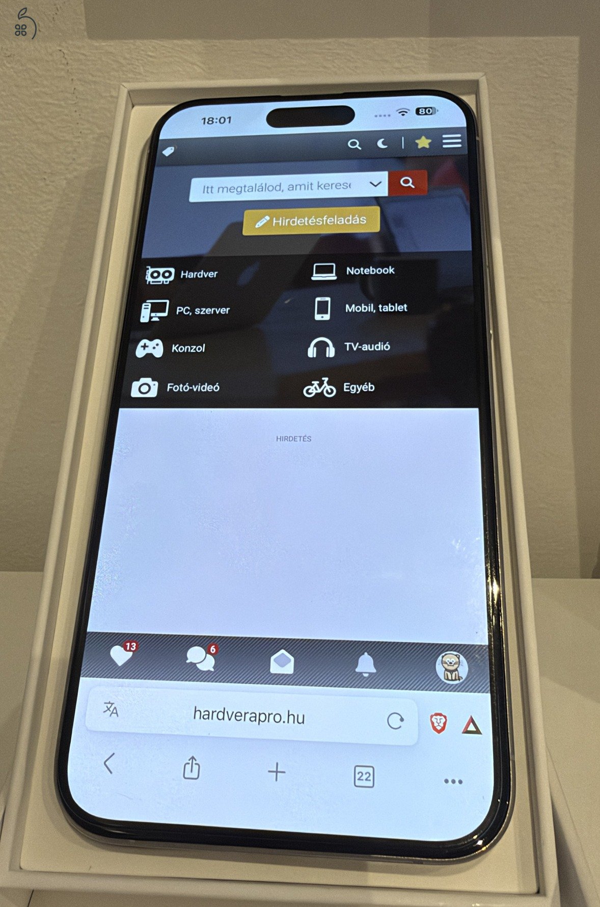 Apple iPhone 15 Pro Max 256GB fehér titán Újszerű  + PITAKA tok